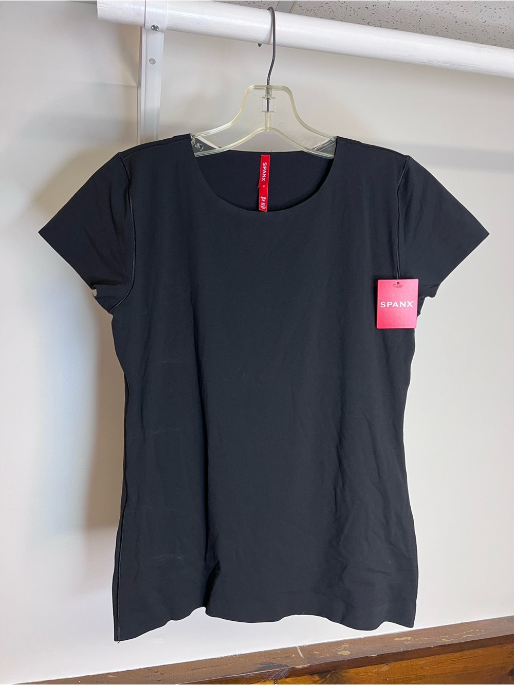 NWT SPANX Women's Classic Black Short Sleeve Tee- M